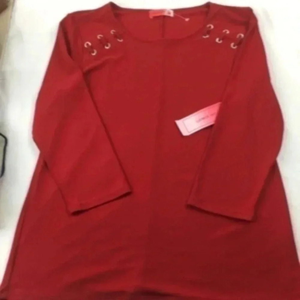 Love scarlet ladies blouse M
